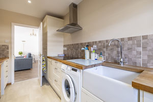 Kitchen- click for photo gallery